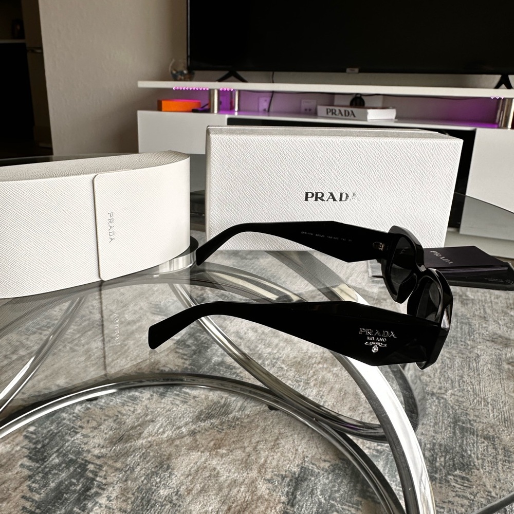 Prada Angular Black Sunglasses Perfect Condition … - image 4